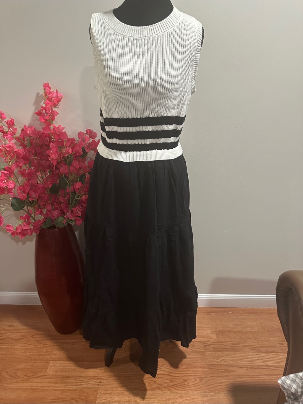 Classic Black Maxi Skirt - Sleek Everyday Wear